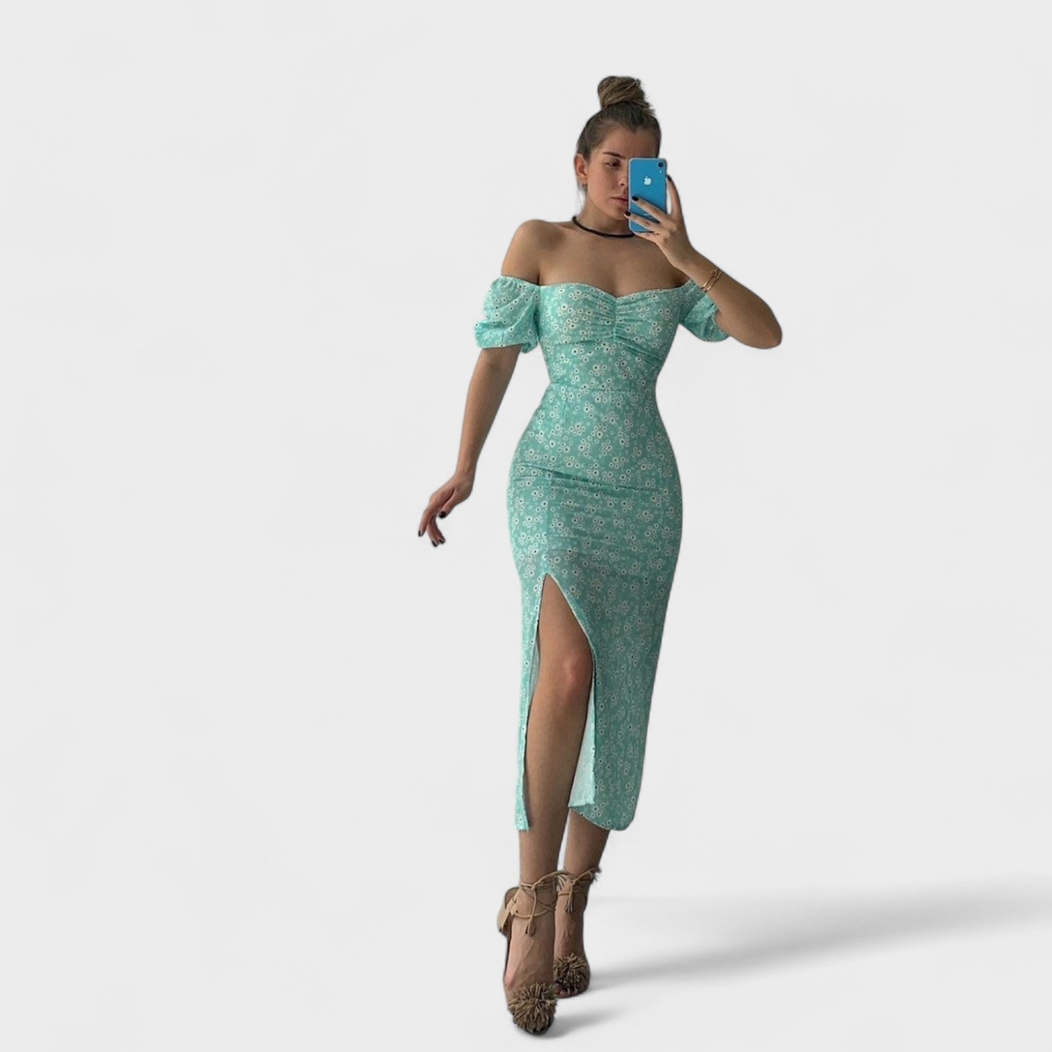 Carolina - Elegantna Cvetlična Oblačila