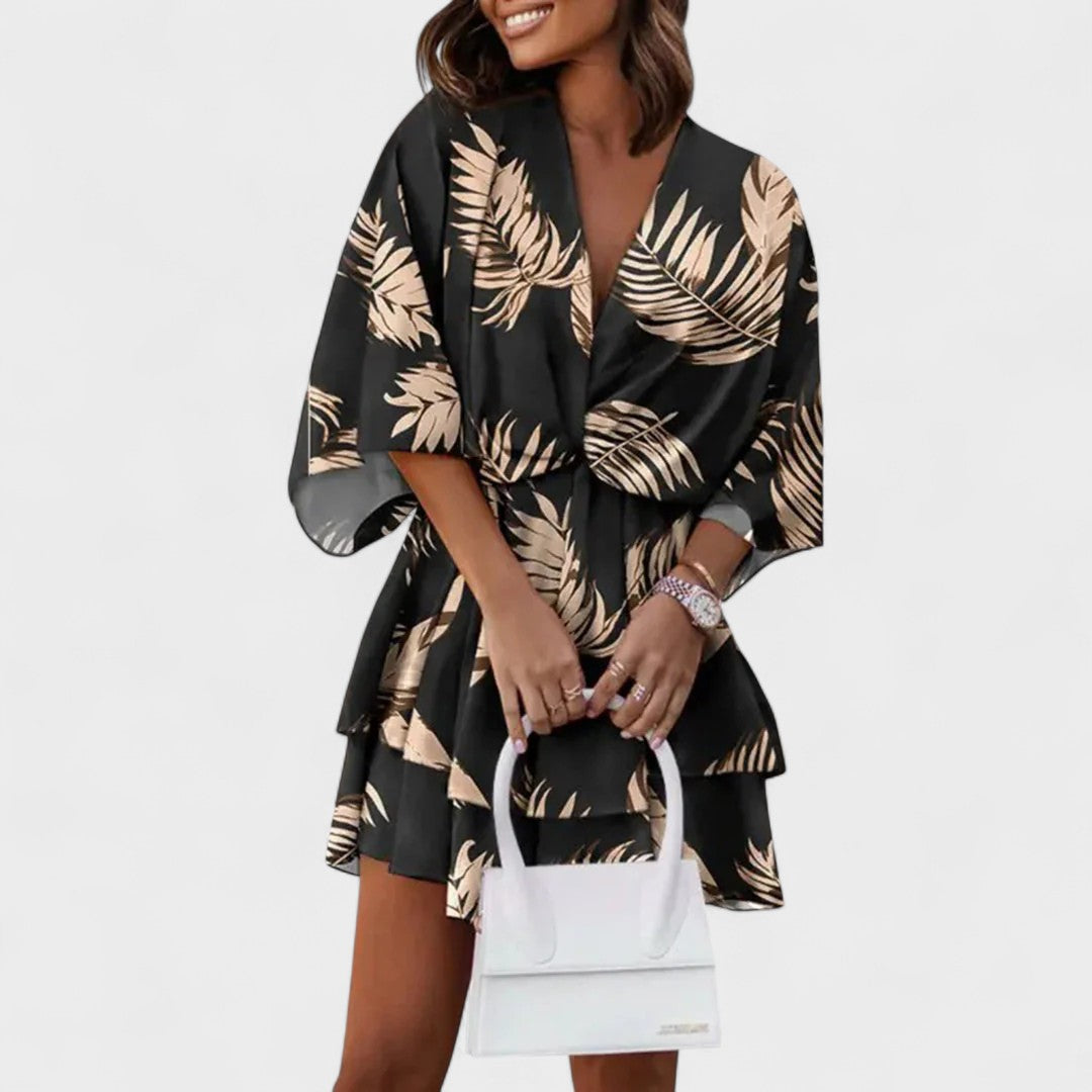 Carla - Kratka Cvetlična Oblačila