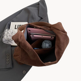 Carter - Časovno neomejena in elegantna ženska torba