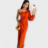 Elisa - Elegantna in sofisticirana obleka