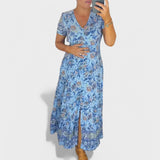 Constança - Cvetlična in Elegantna Oblačila