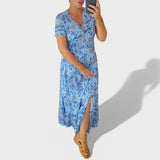 Constança - Cvetlična in Elegantna Oblačila