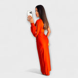 Elisa - Elegantna in sofisticirana obleka