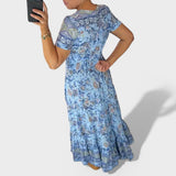 Constança - Cvetlična in Elegantna Oblačila