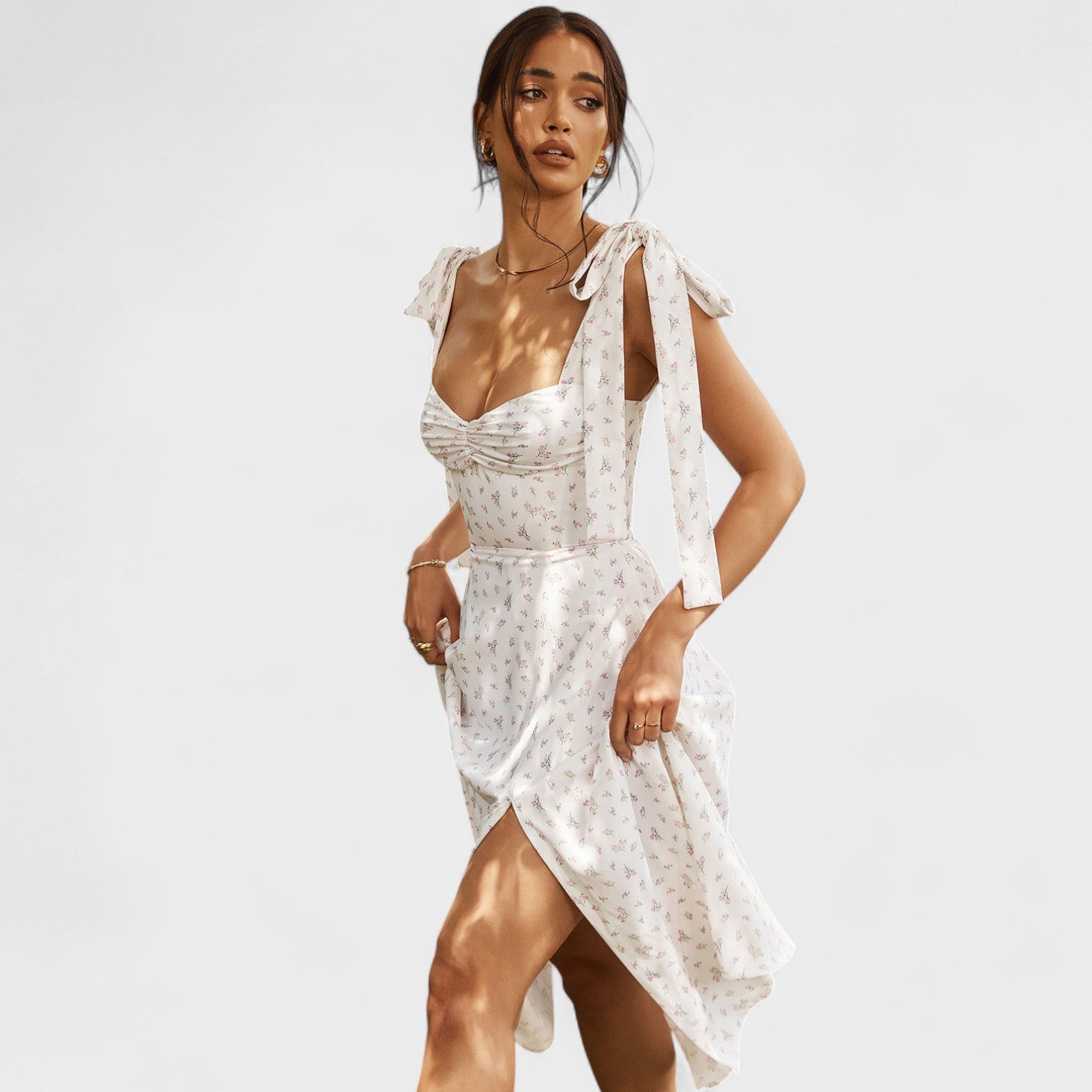 Raquel - Eleganten Pomladni Oblek