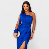 Elisa - Elegantna in sofisticirana obleka