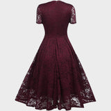 Mara - Čipkast cvetlični obleki