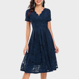 Mara - Čipkast cvetlični obleki