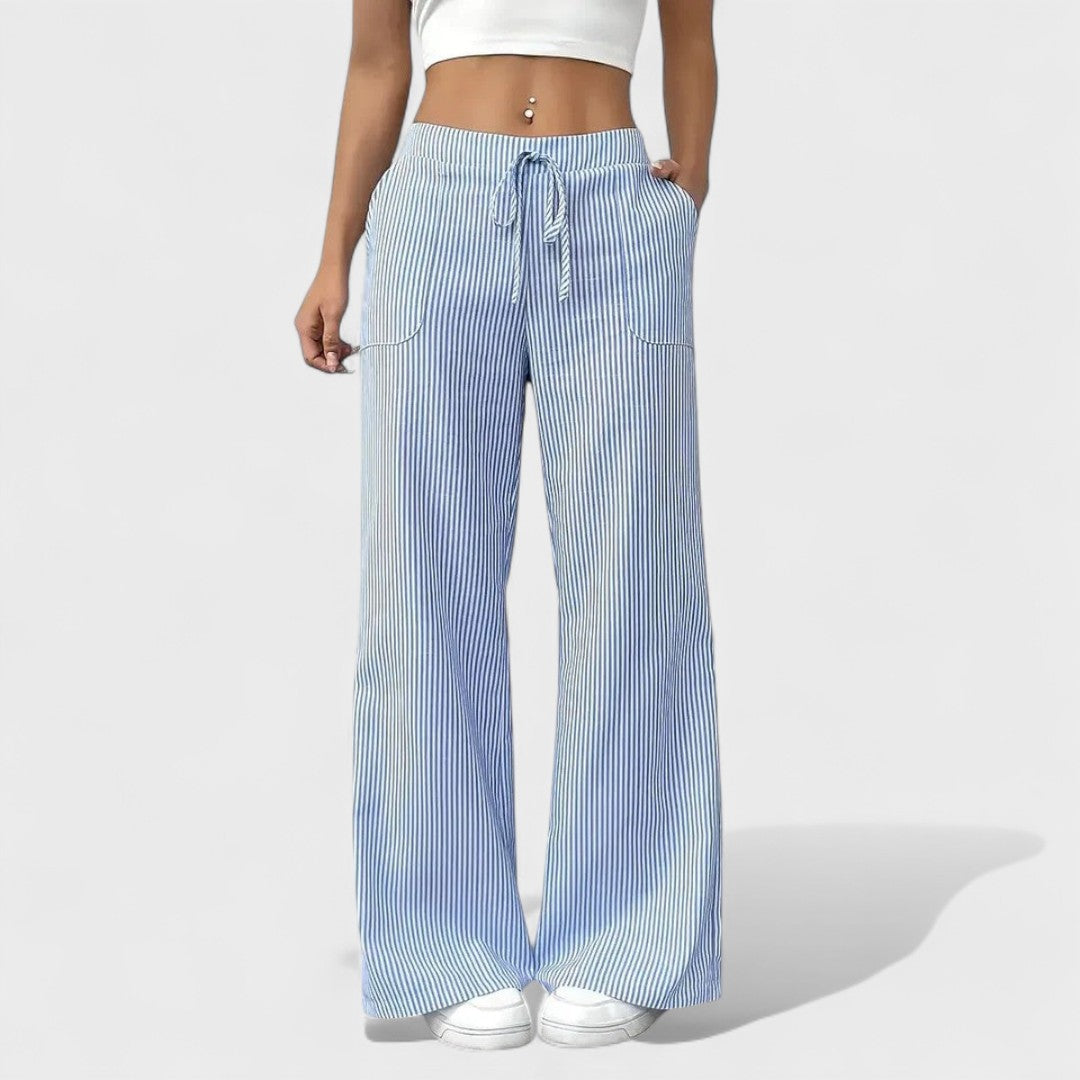 Maria - Sproščene hlače z elegantnimi detajli