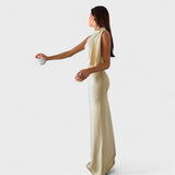 Isadora – Dolga Satenasta Obleka