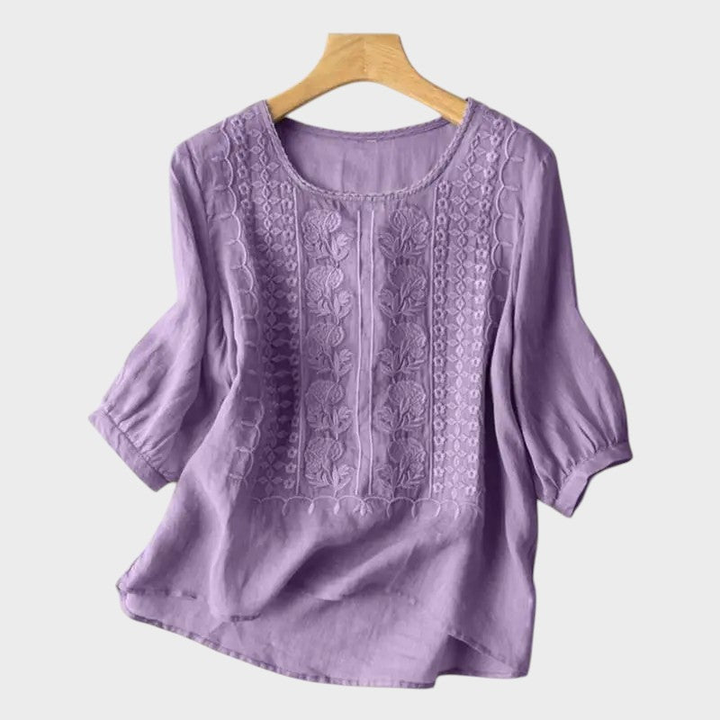 Adriana - Elegantna in udobna bluza