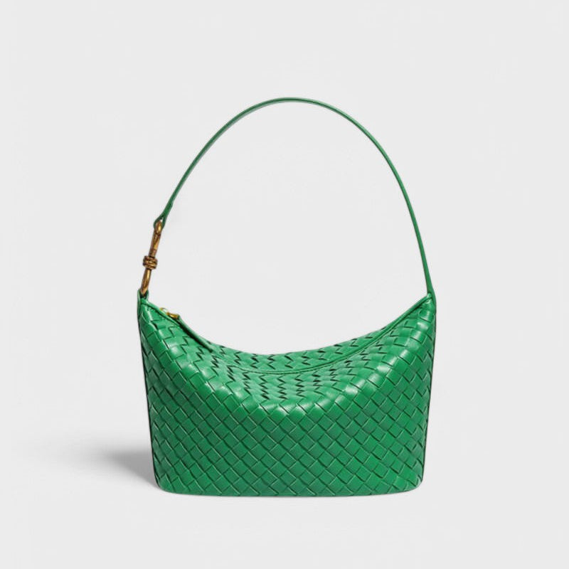 Isa - Burgundska Chic