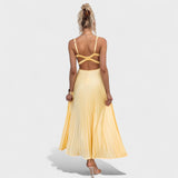 Bela - Eleganca v Gibanju