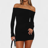 Carolina - Večni Oblek z Odkritimi Rameni