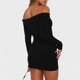 Carolina - Večni Oblek z Odkritimi Rameni